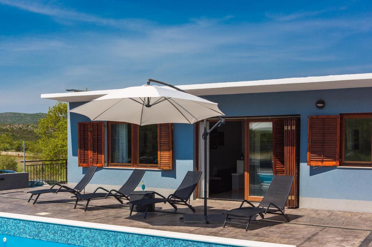 Holiday Home Villa Marija Radosic  Exteriör bild