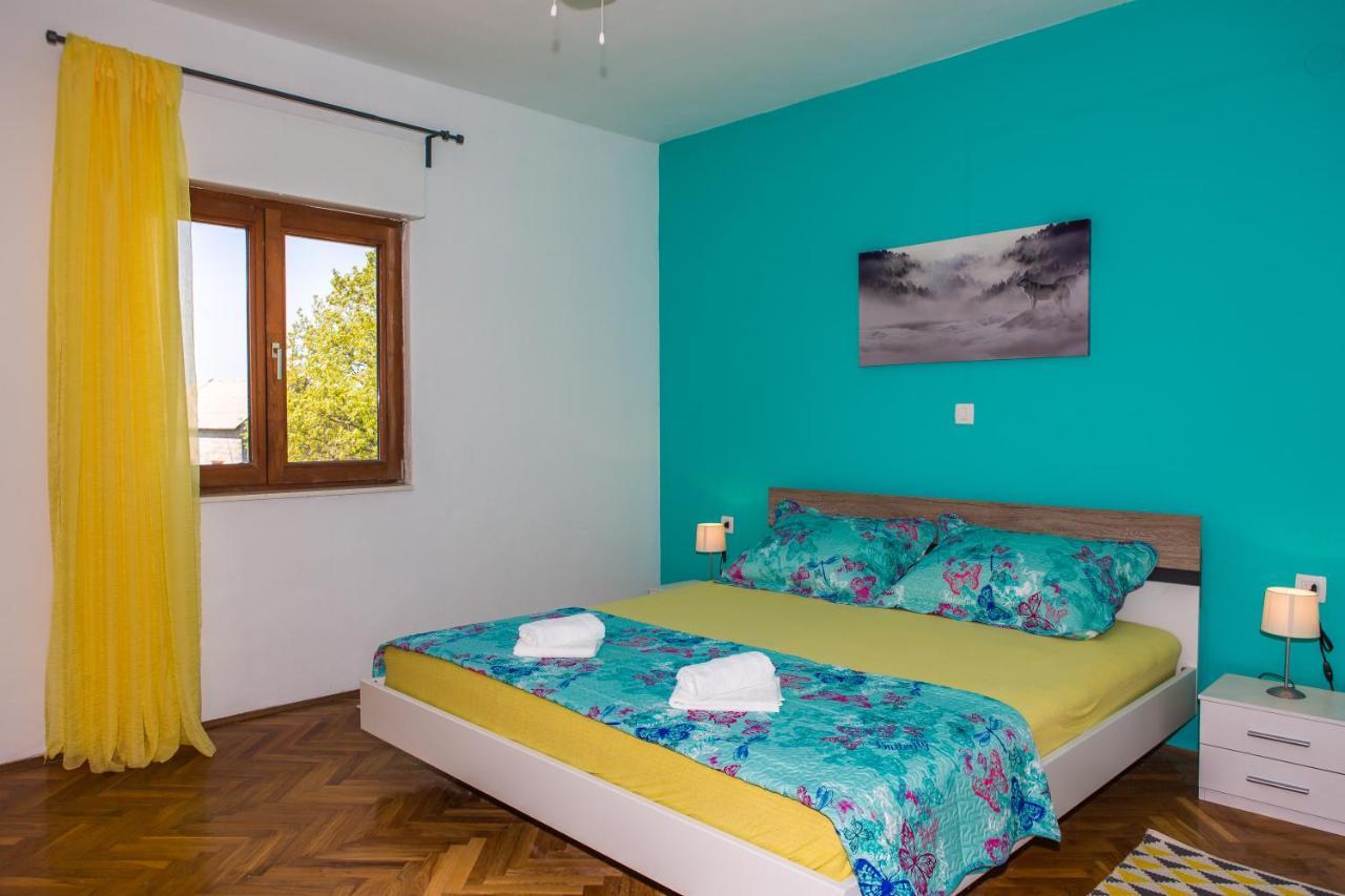 Holiday Home Villa Marija Radosic  Exteriör bild