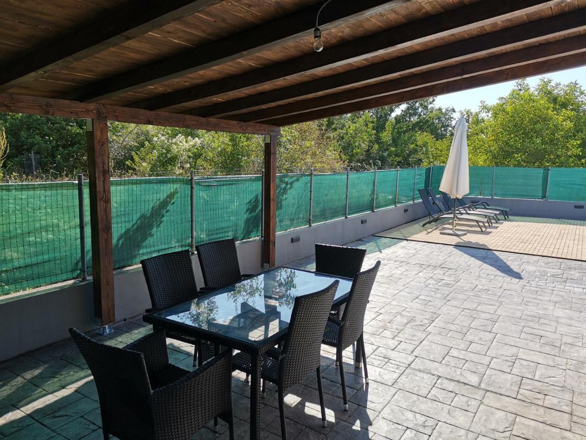 Holiday Home Villa Marija Radosic  Exteriör bild